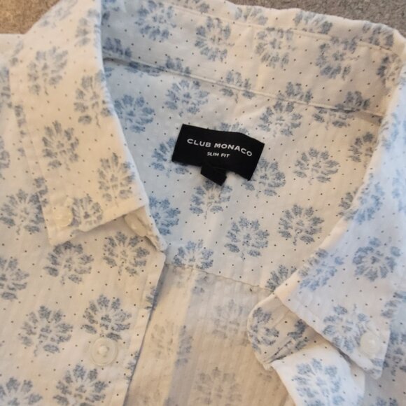 Club Monaco Small Button Down Short Sleeve - Picture 2 of 5